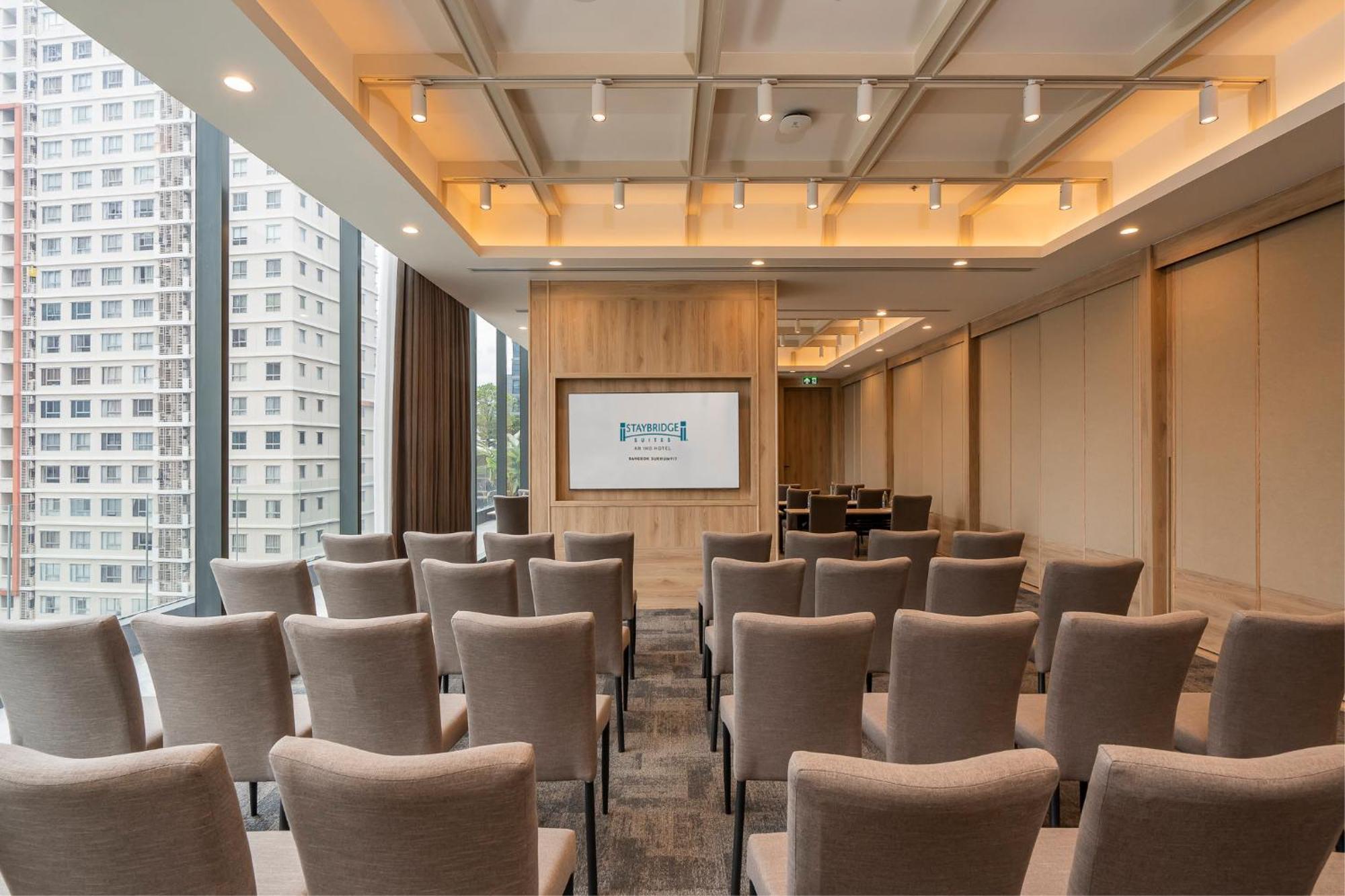 Staybridge Suites Bangkok Sukhumvit By Ihg Eksteriør bilde